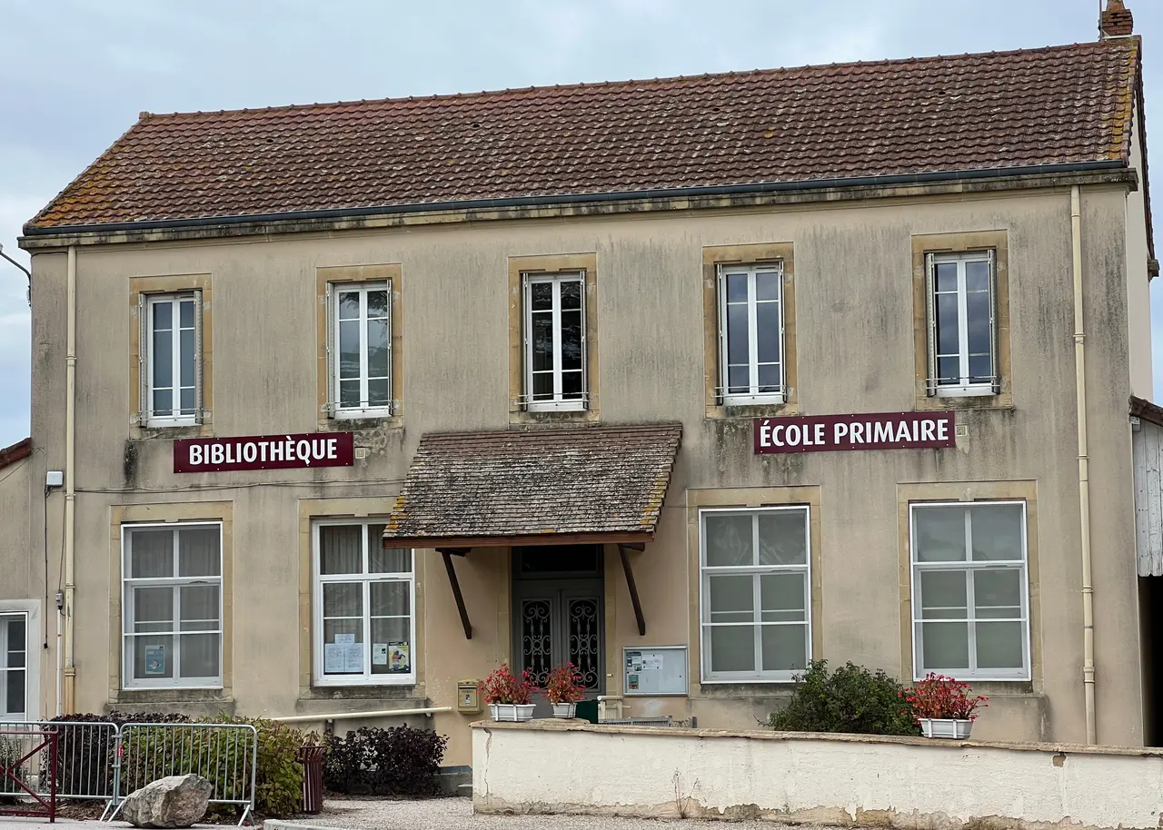 École Primaire - Saint-Christophe-en-Bresse (FR71) - 2024-10-02 - 2