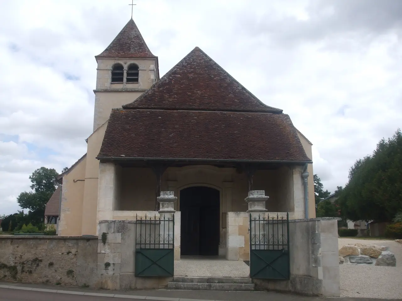 Église (Saint-Georges-sur-Baulche)02
