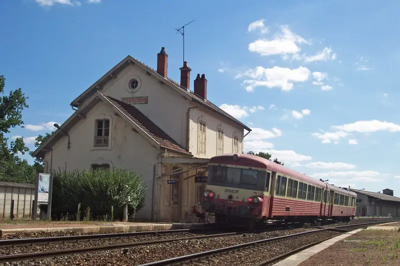 Gare de Saint-Léger-sur-Dheune