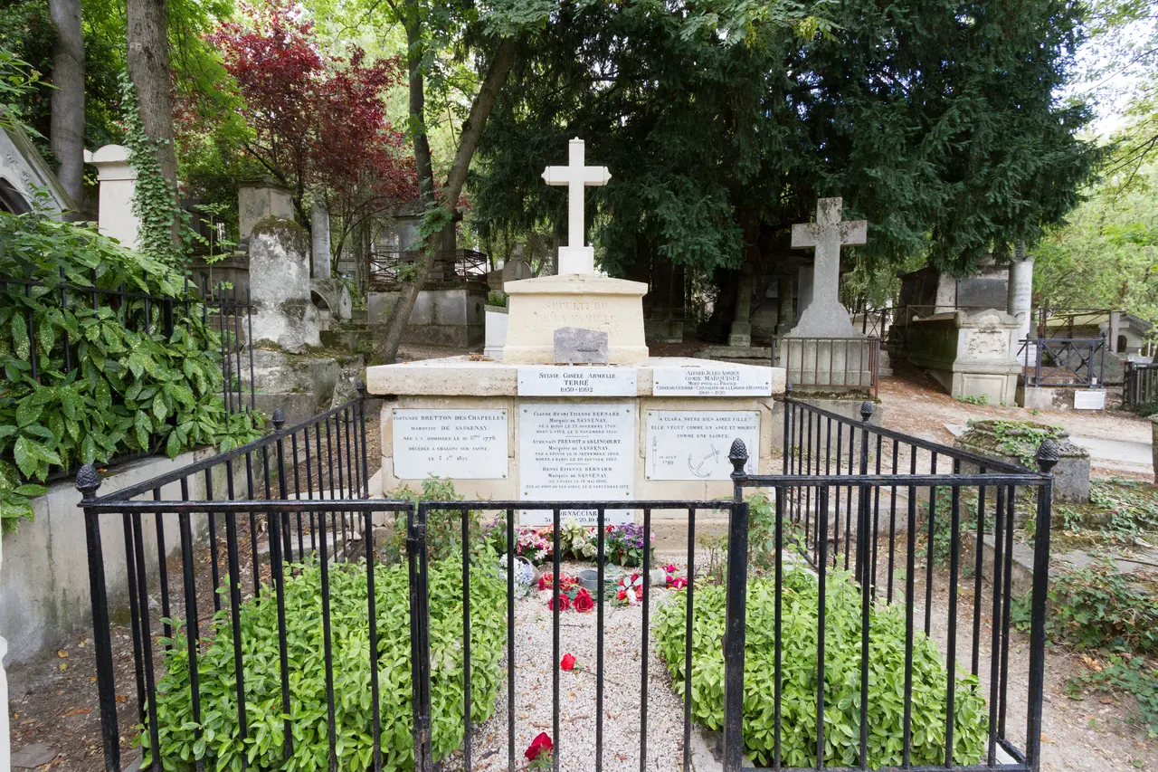 Père-Lachaise - Division 11 - Sassenay 06