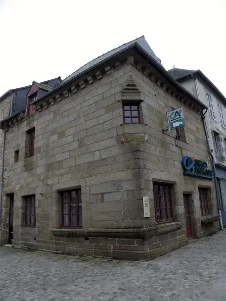 Bazouges-la-Pérouse (35) Maison du procureur - 01