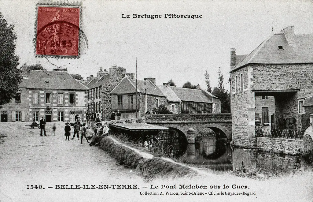 Belle-Isle-en-Terre CPA 1900