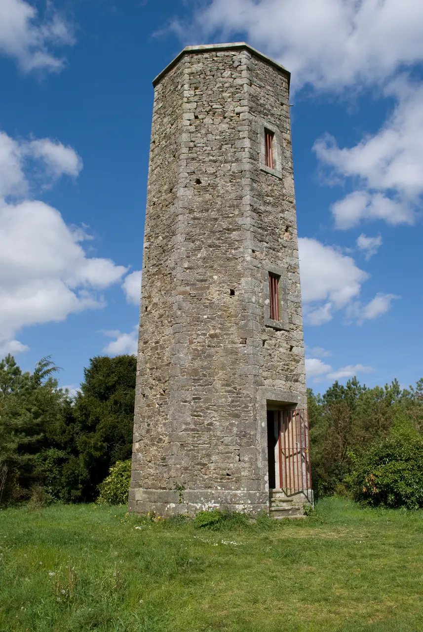 Tour de Koat-Liou - Bourbriac - France