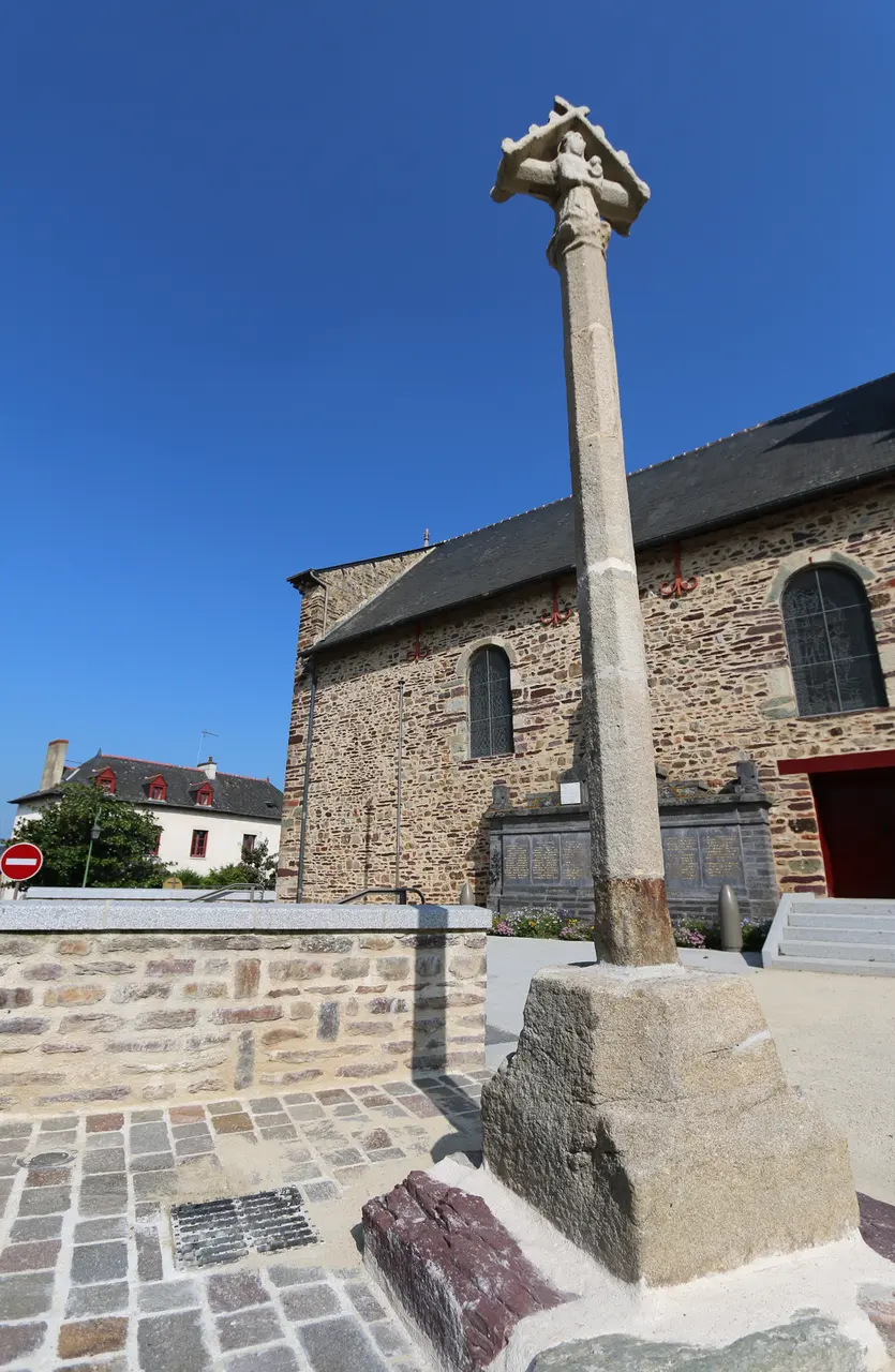 Bréal-sous-Montfort-eglise1