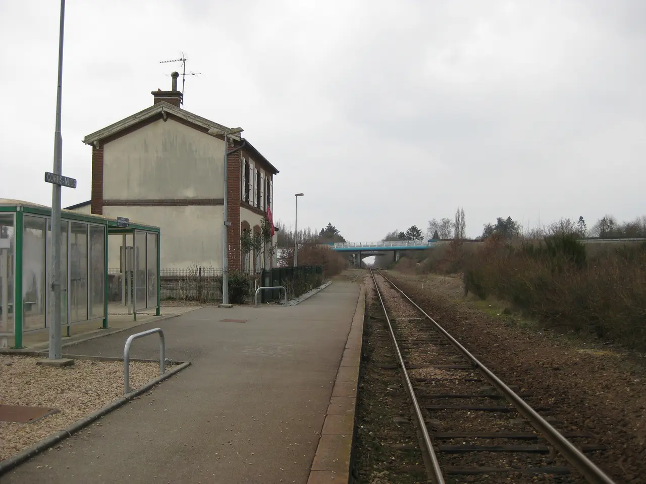 Gare SNCF Corps-Nuds