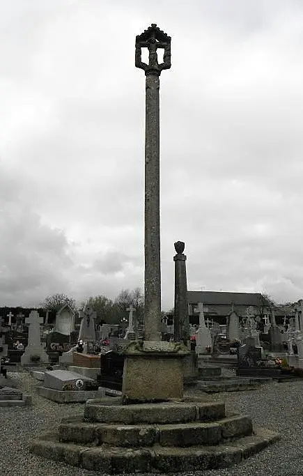 Gahard (35) Calvaire du cimetière