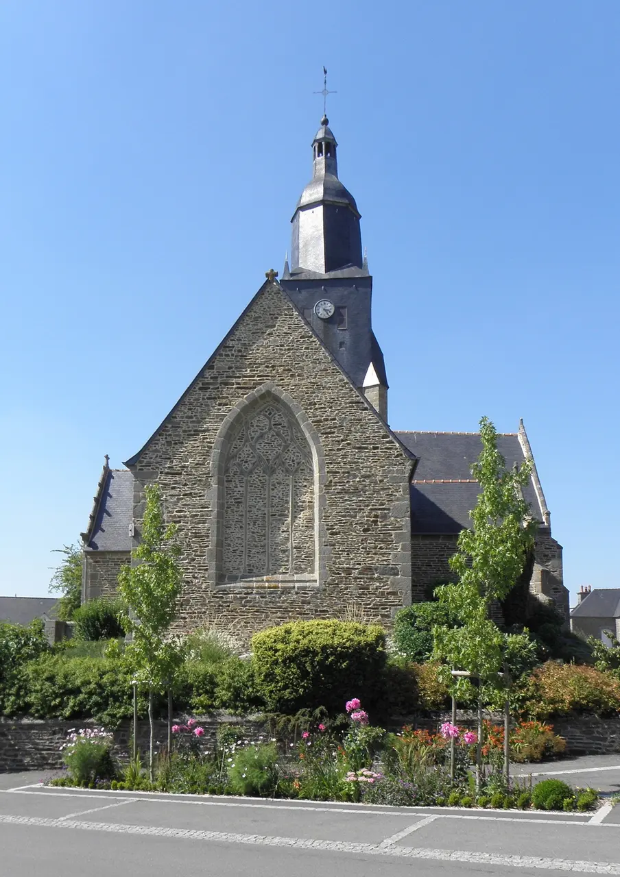 Javené (35) Église Saint-Martin - Extérieur - Chevet - 01