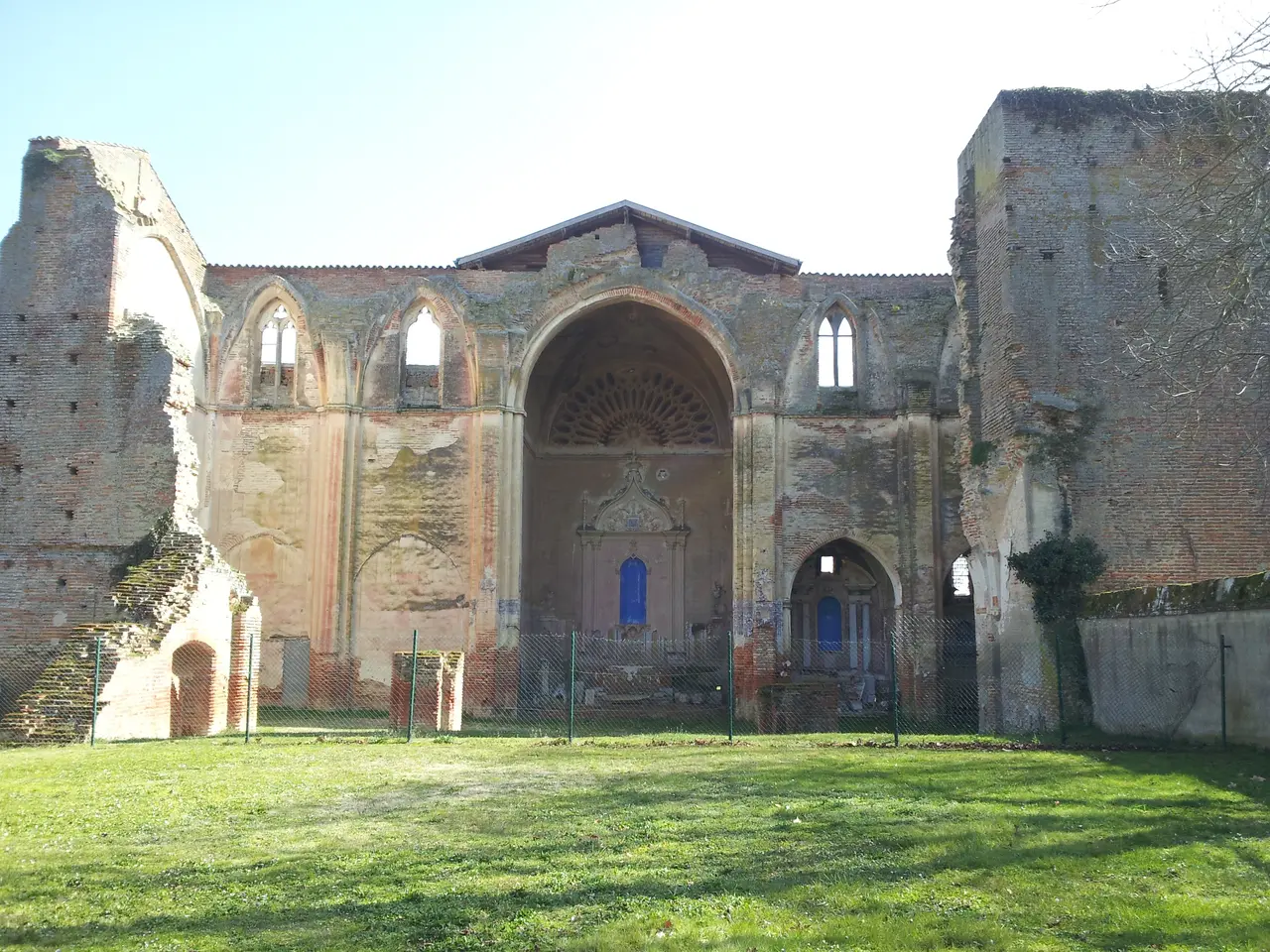 Eaunes-abbaye La Clarté-Dieu-transept