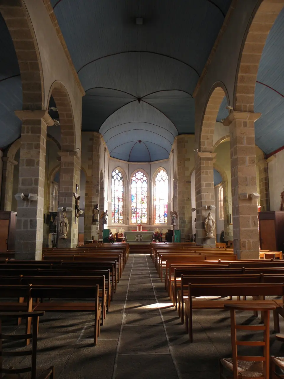 Lanhouarneau (29) Église 14