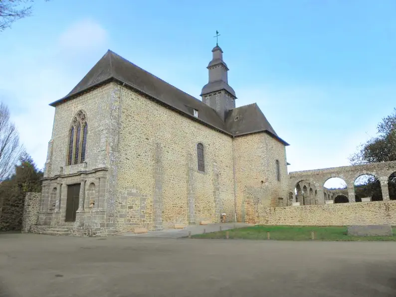 Le-Tronchet-35-Abbatiale-Notre-Dame-bis