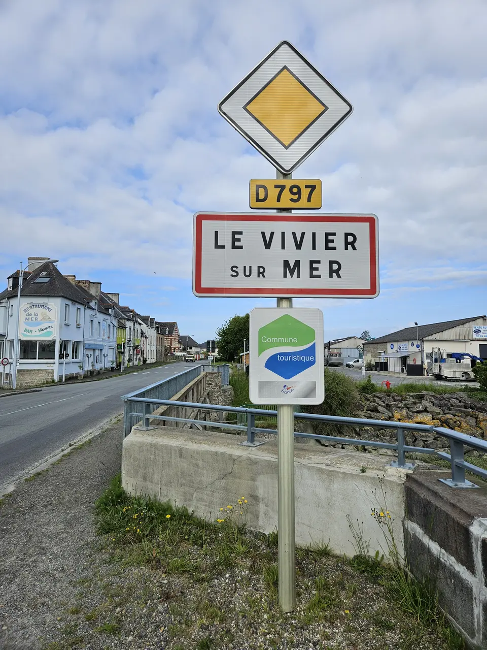 Place name sign, Le Vivier-sur-Mer 01