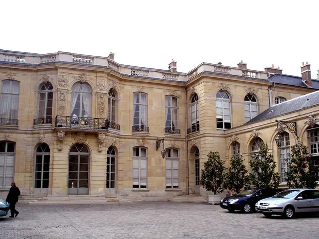 Matignon (perron)