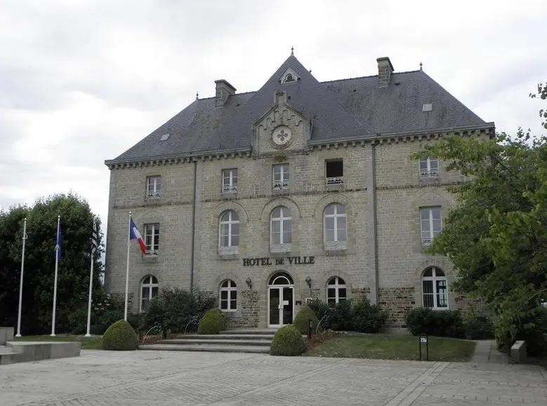 Montauban-de-Bretagne (35) Mairie