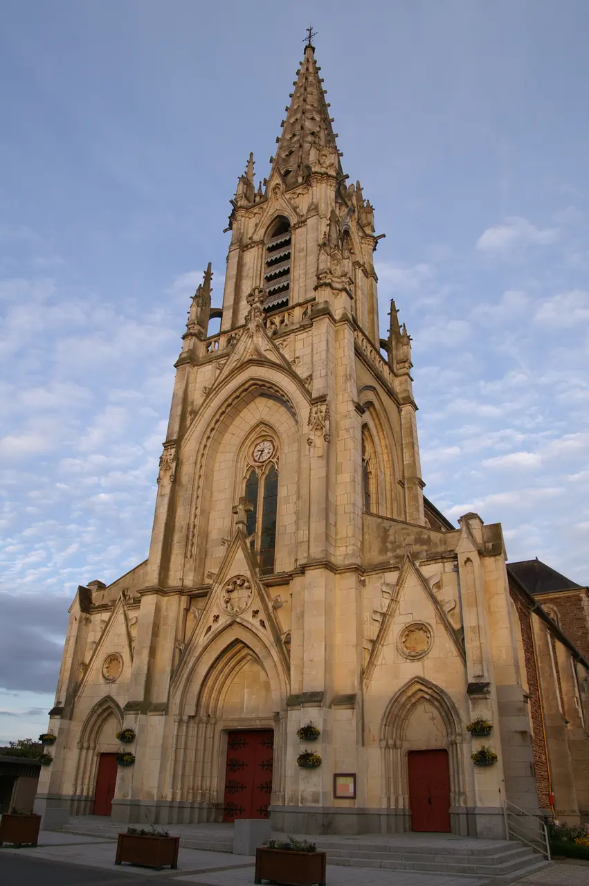 Mordelles - église Saint-Pierre