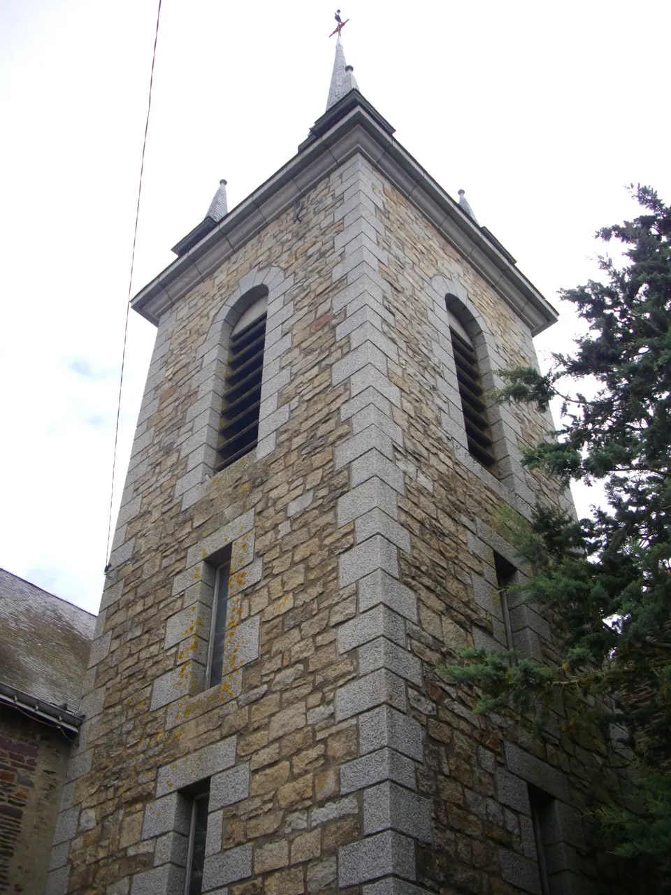 Église Néant-sur-Yvel