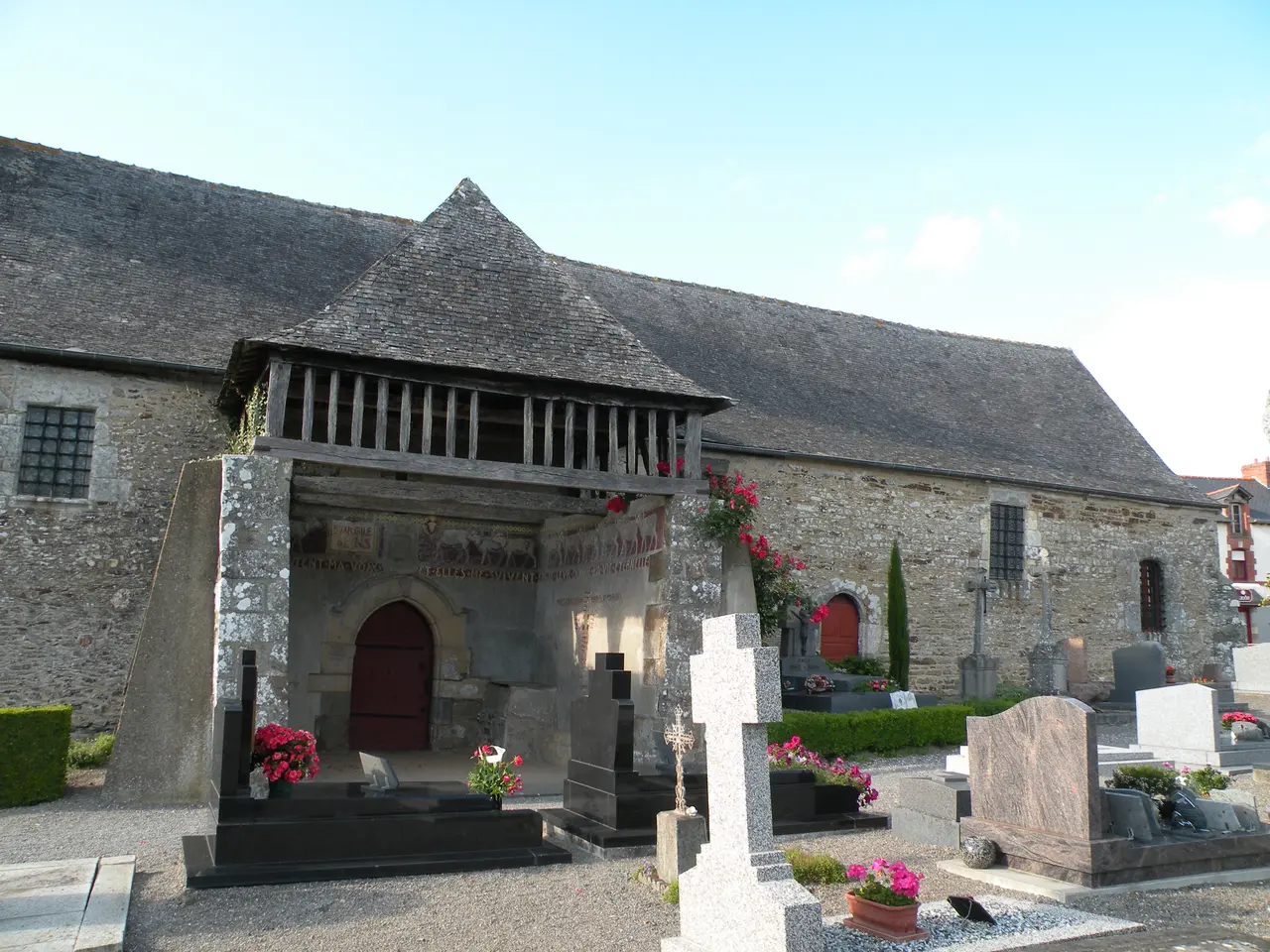 Parthenay-de-Bretagne église Notre-Dame façade sud