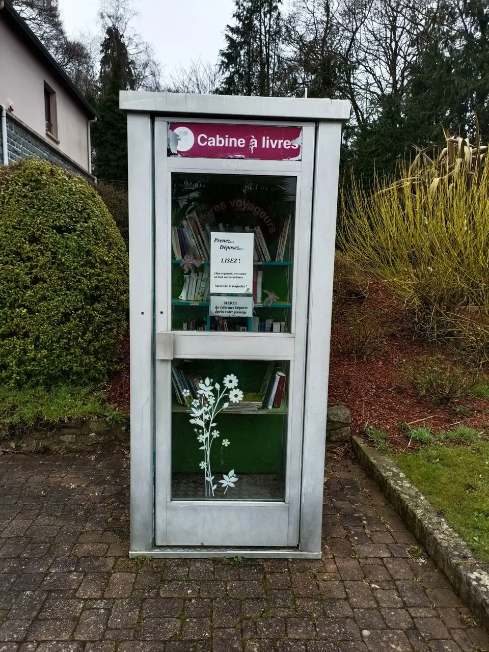 Plœuc-L'Hermitage - mairie annexe de l'Hermitage Lorge - boîte à livres