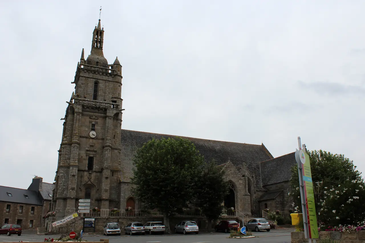 Plouaret, Église Notre-Dame