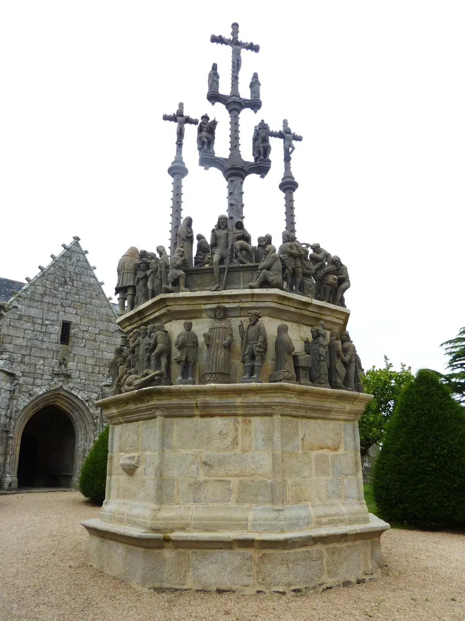 Plougonven 4 Le calvaire vue d'ensemble