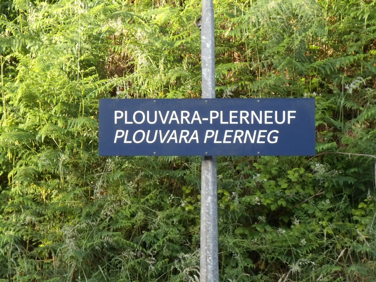 Gare de Plouvara - Plerneuf Signalétique