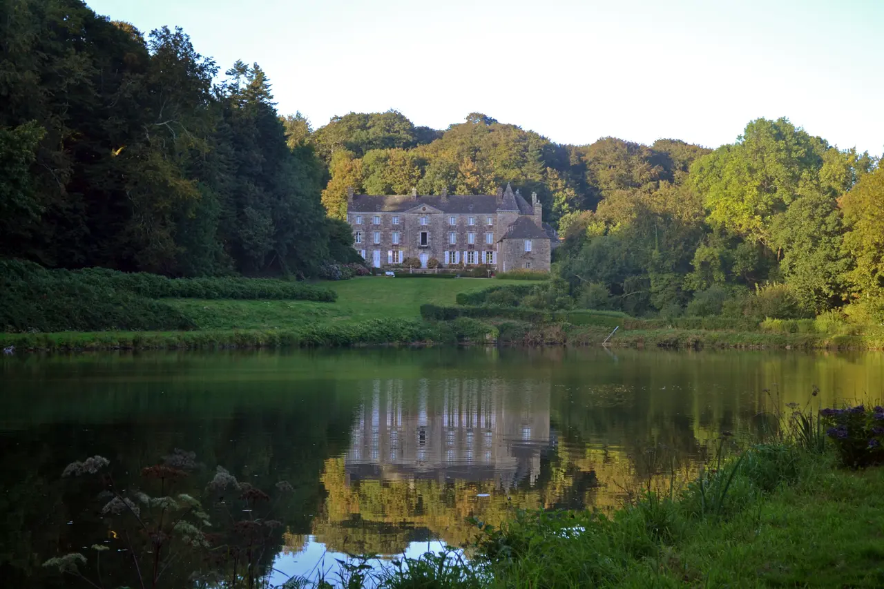 Château de Troërin Plouvorn 01