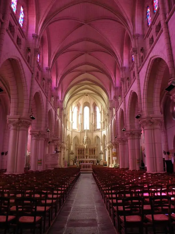 Saint-Aubin-d'Aubigné (35) Église 3