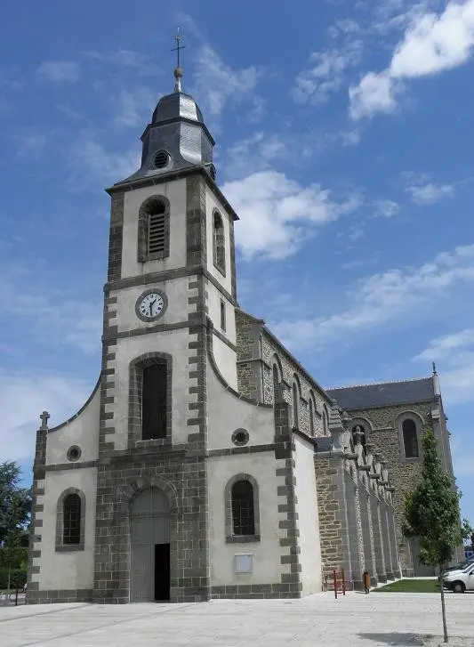 Saint-Jouan-des-Guérets (35) Église 01