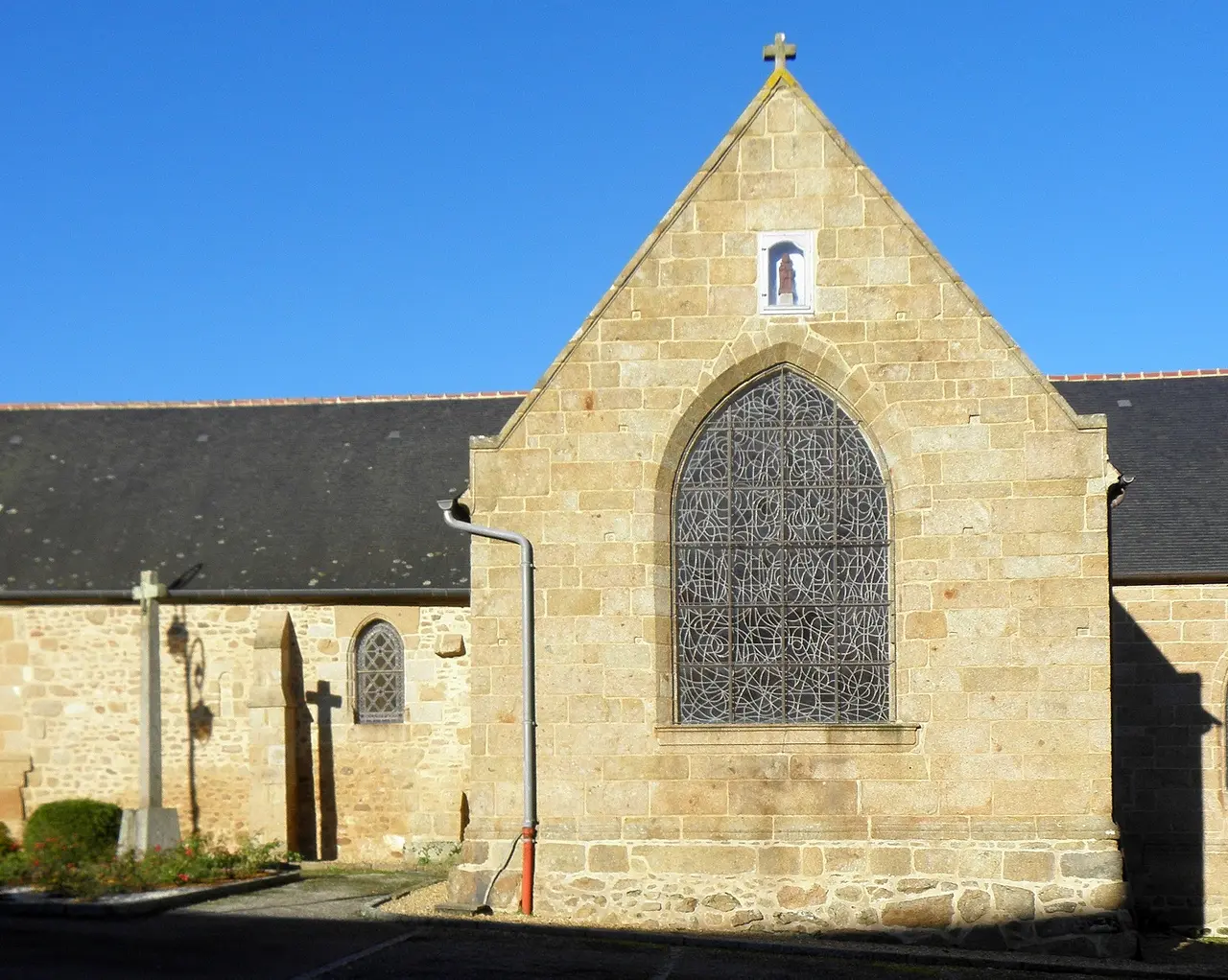 Saint-Marc-le-Blanc (35) Église 02