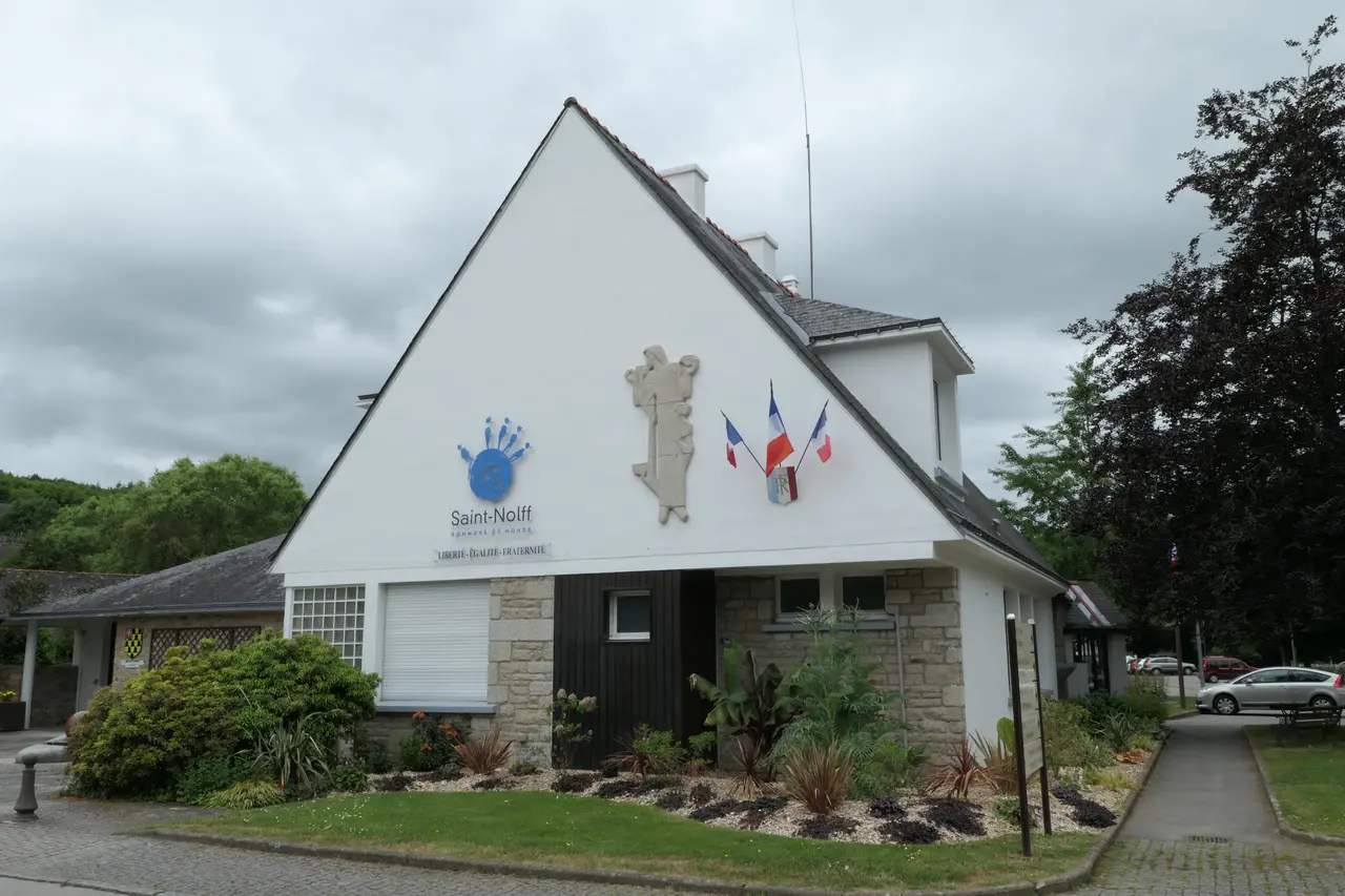 Saint-Nolff - mairie