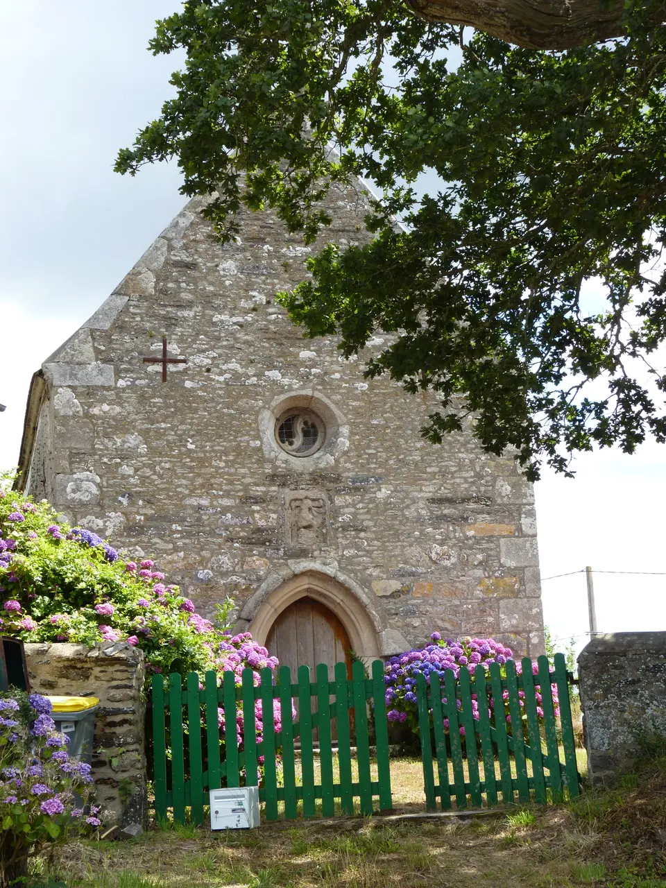 Chapelle Saint-Nicolas de Kerhir à Trédarzec 01