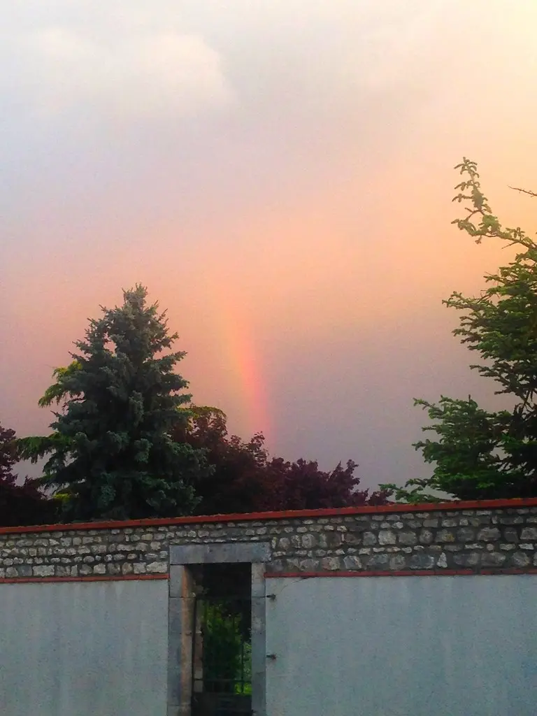 Arc-en-ciel à Artenay
