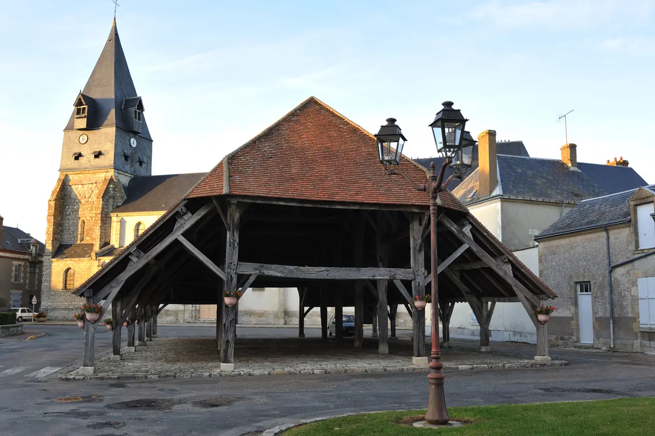 Aschères-le-Marché halles