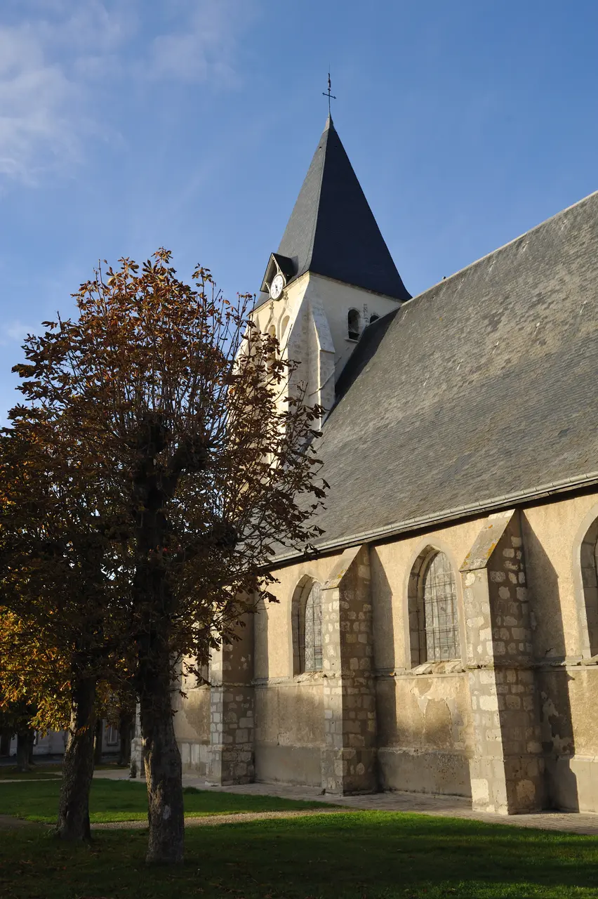 Bazoches-les-Gallerandes église Notre-Dame 1