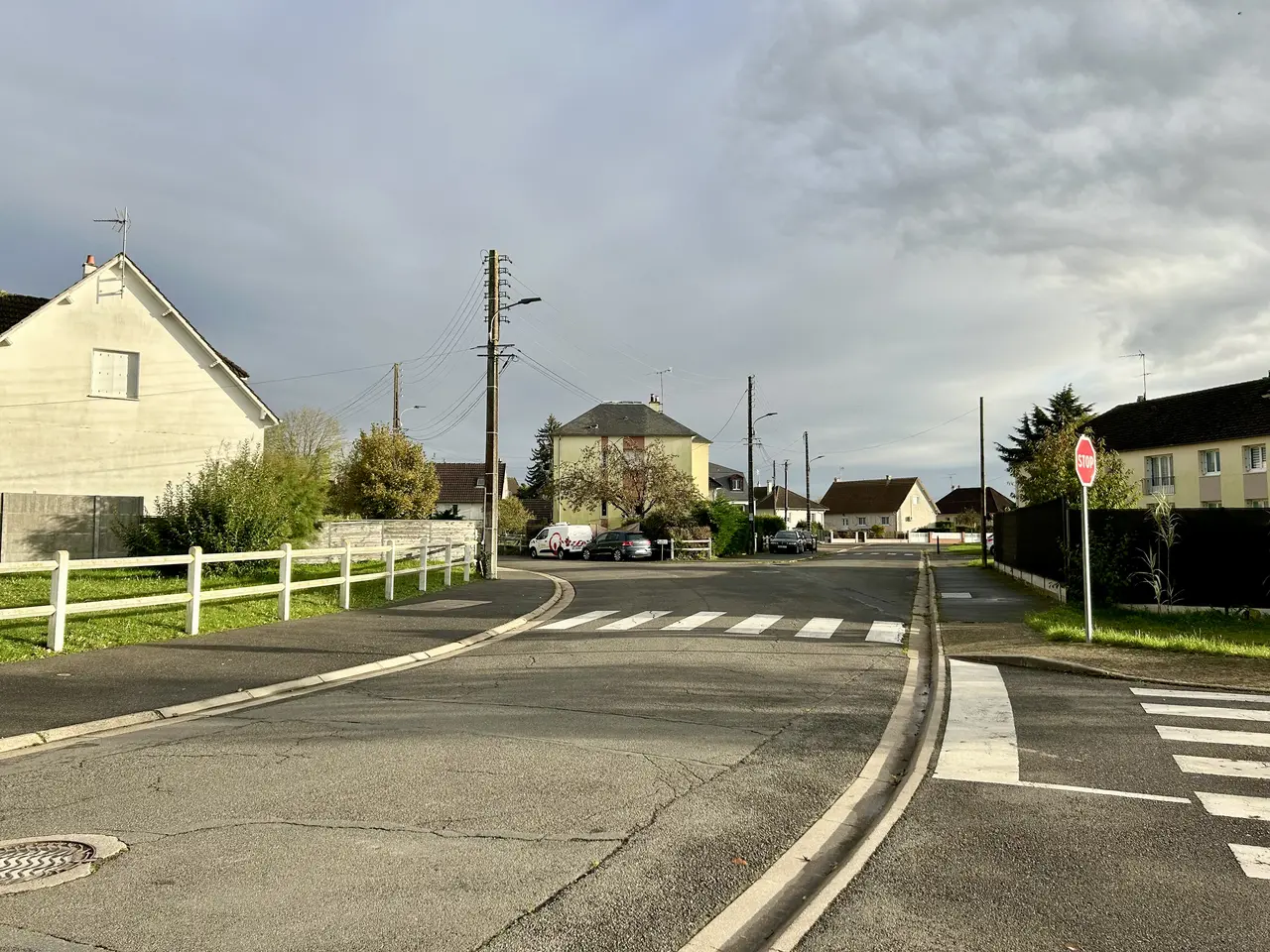 Beauce-la-Romaine - avenue Jean Moulin