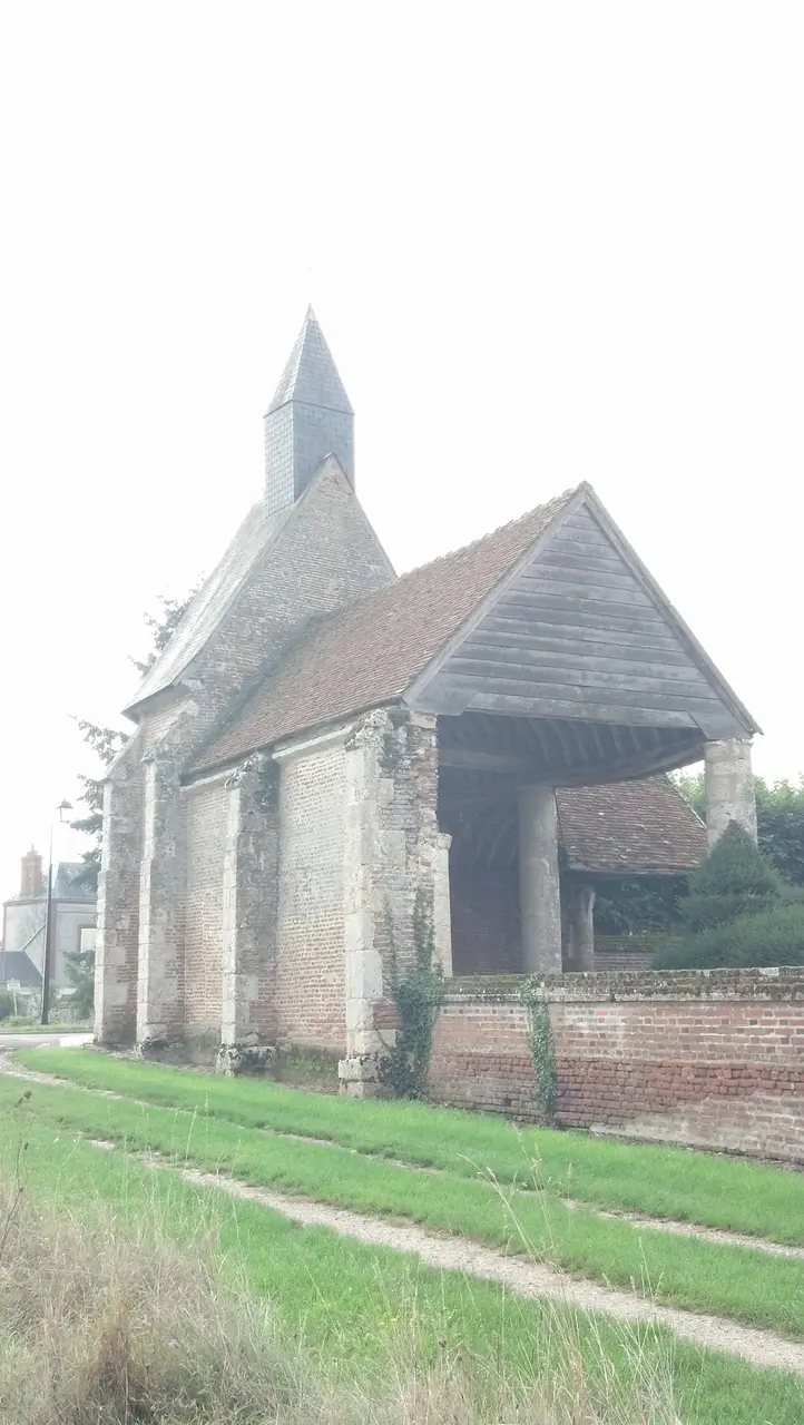 Chapelle Saint-Lazare de Boiscommun 2013-10-06 10-42-33