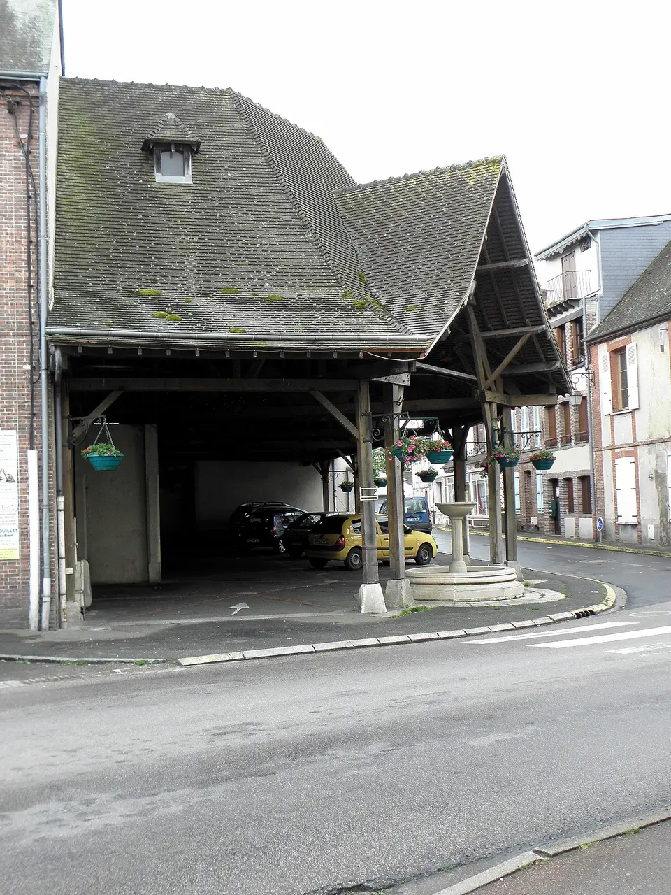 Brezolles (28) Halles