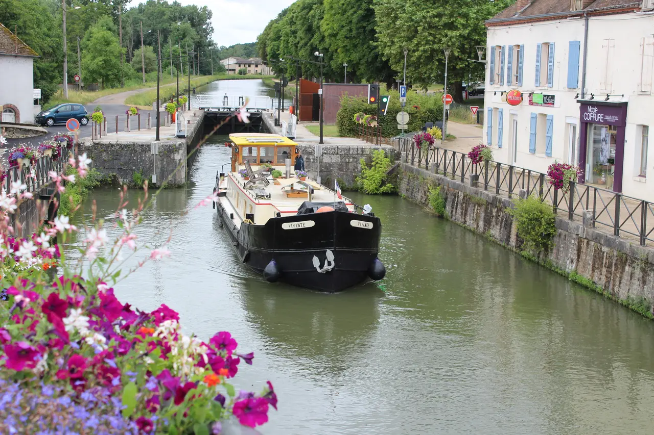 Ecluse-canal-loing cepoy