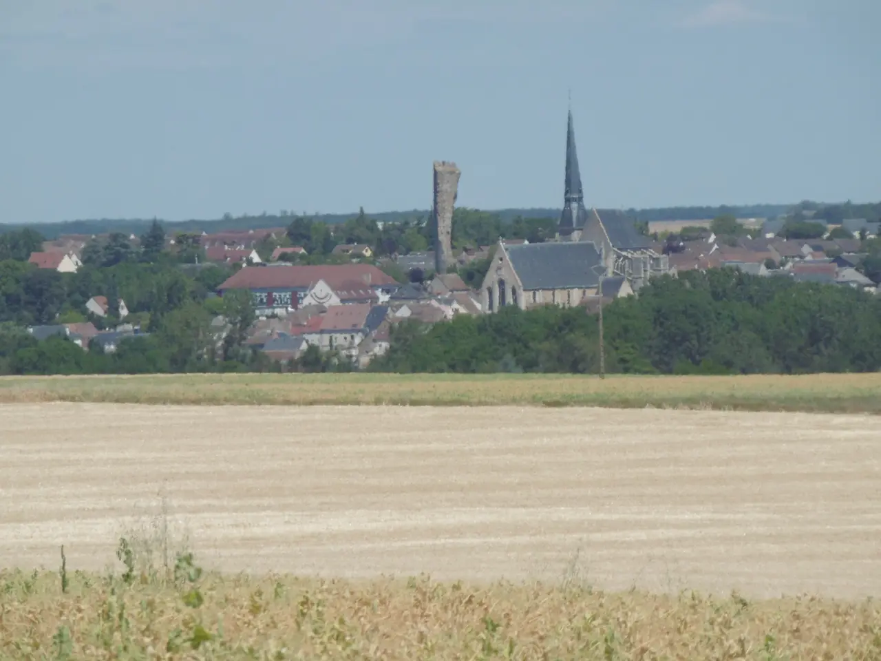 Gallardon panorama de la route d'Ymeray à Champhol