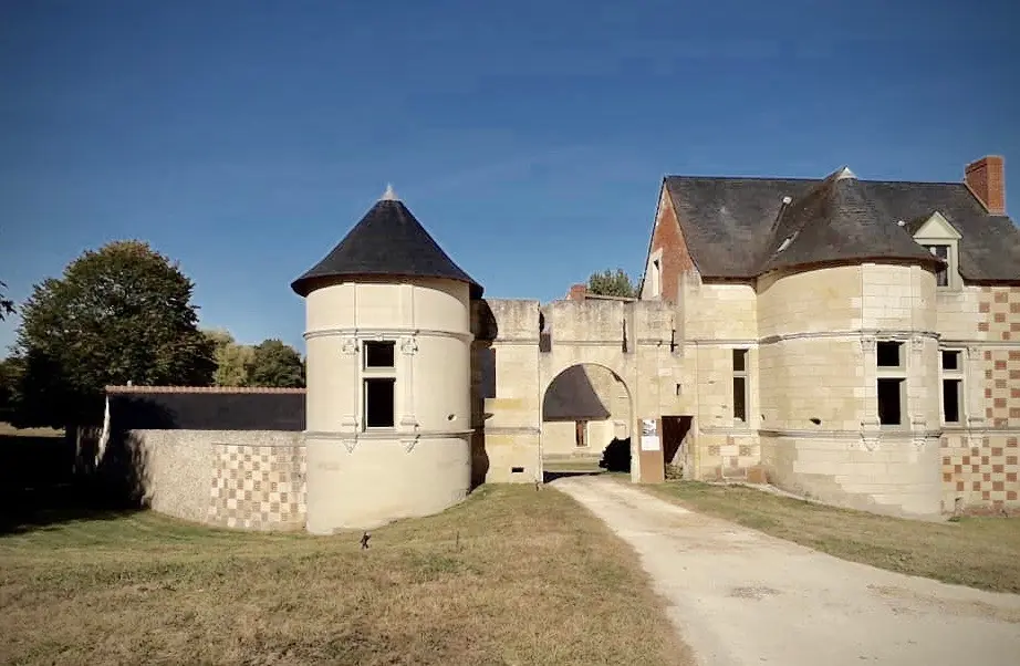 Charentilly - Ancien Manoir des Ligneries