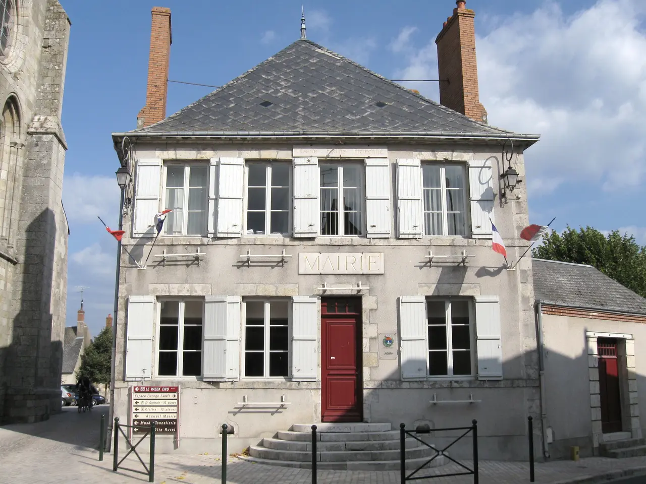 Chécy mairie 1