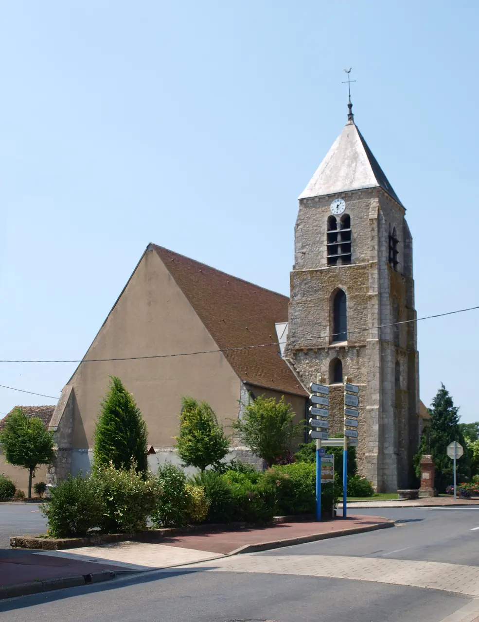 Corquilleroy-FR-45-Bourg-A-09