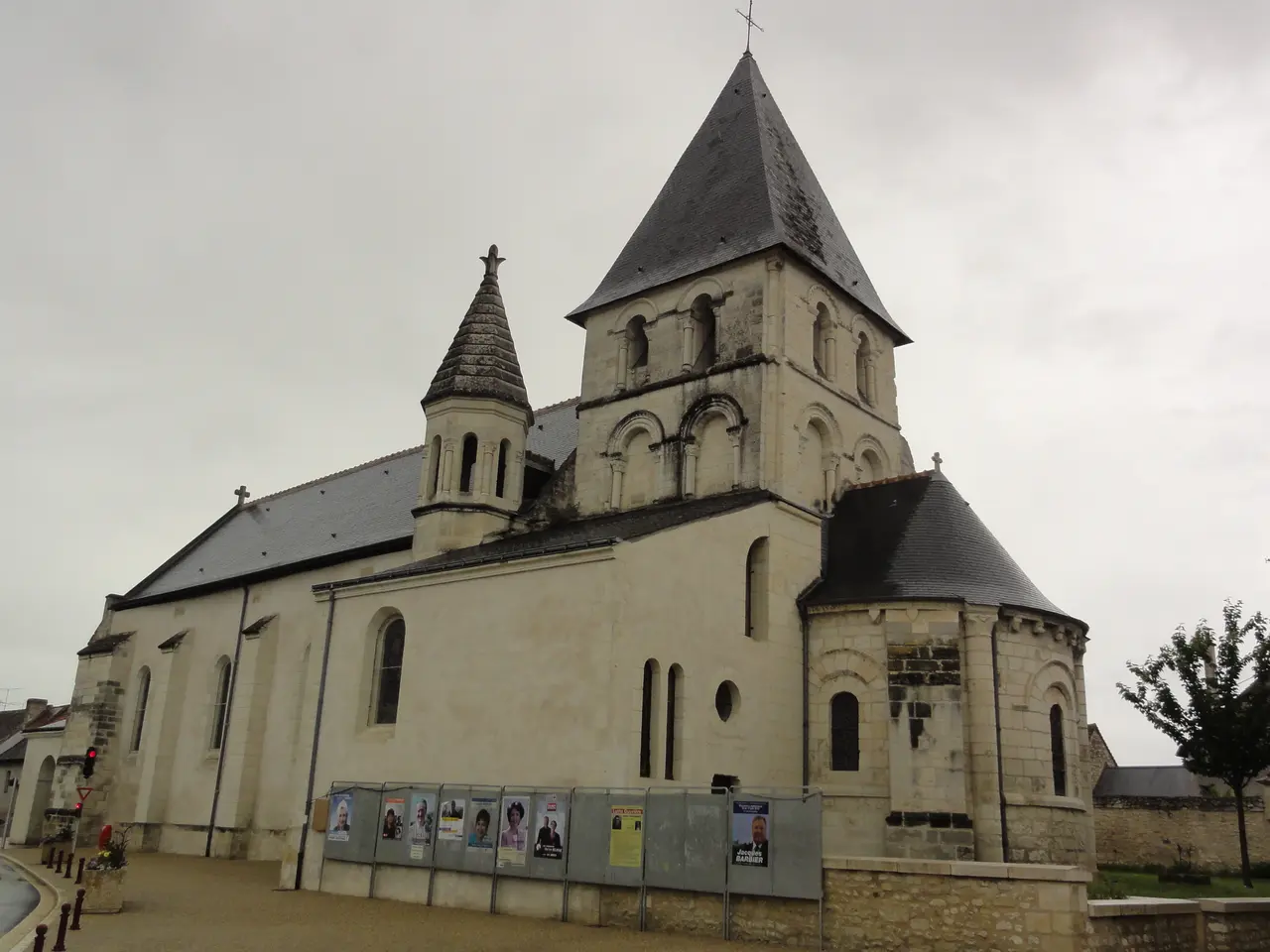 La Celle-Saint-Avant (Indre-et-Loire) Église, chevet