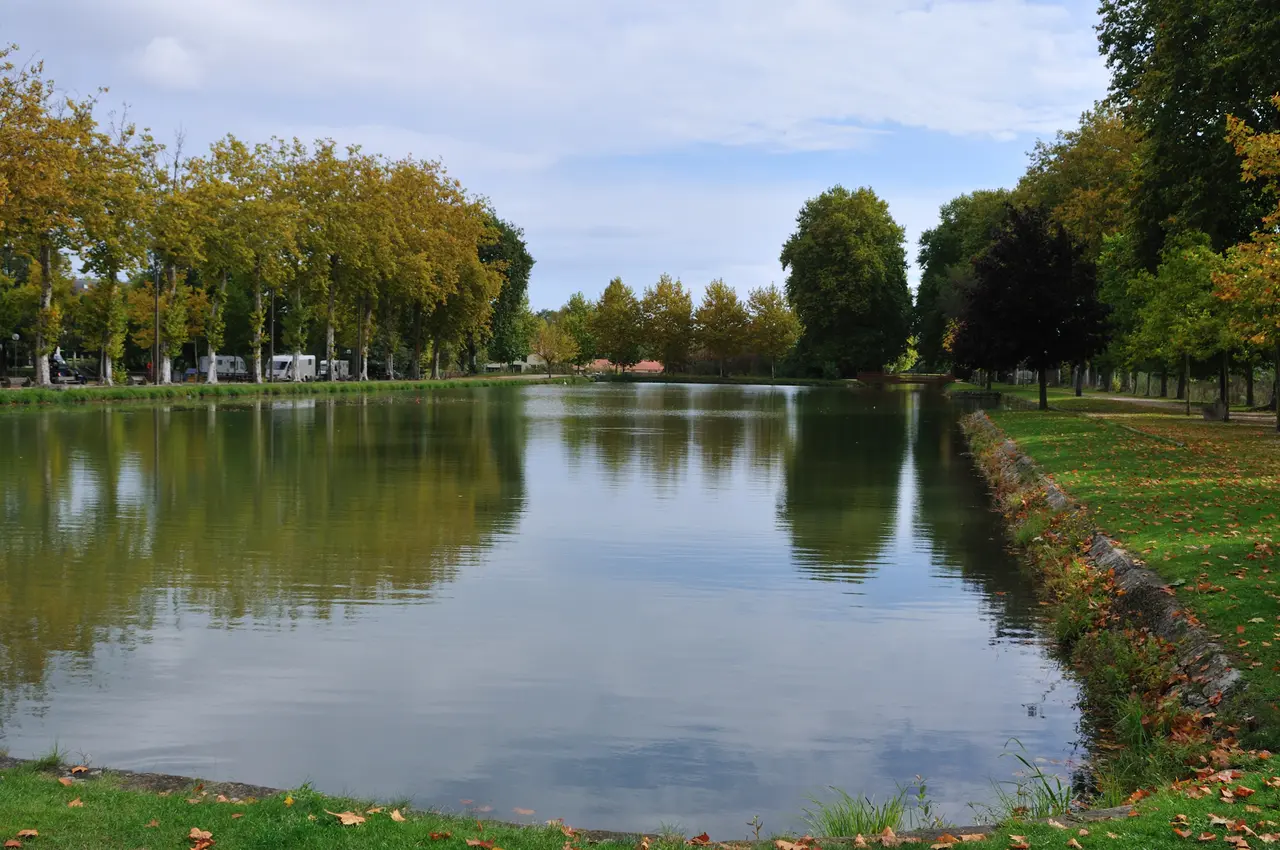 Lamotte-Beuvron canal de la Sauldre 2