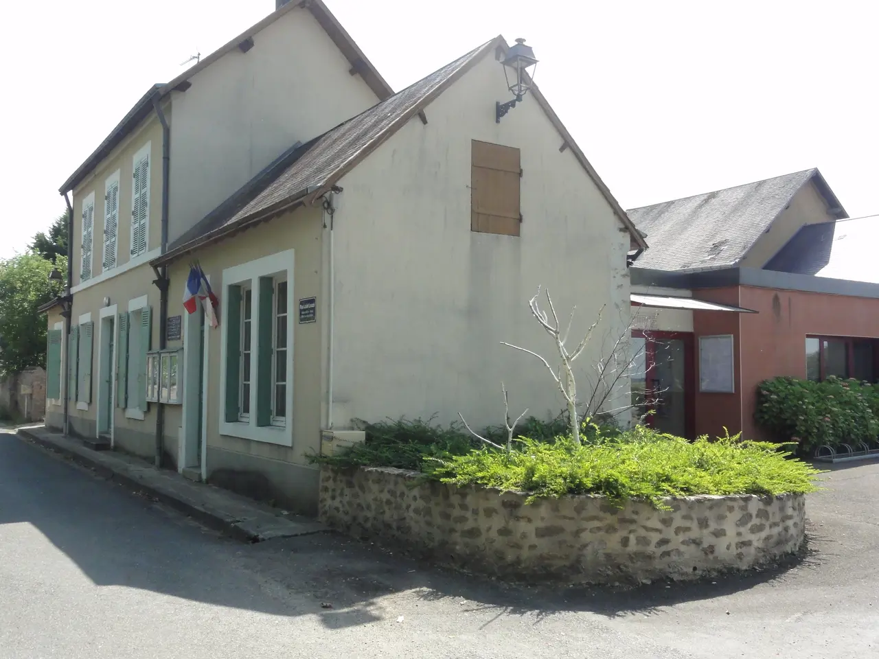 Lucé-sous-Ballon (Sarthe) mairie