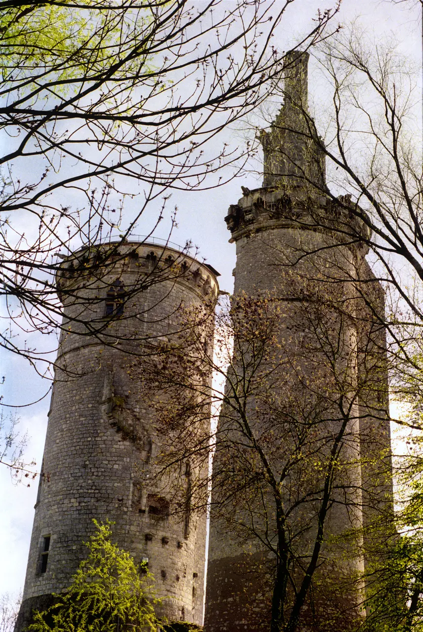 Les ruines du Château Charles VII à Mehun sur Yèvre (Cher 18)