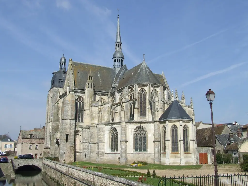 Nogent le roi saint sulpice