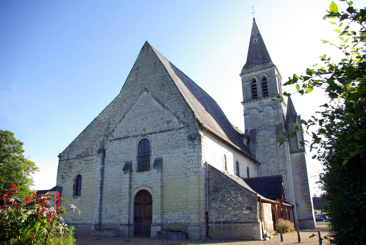 Restigné