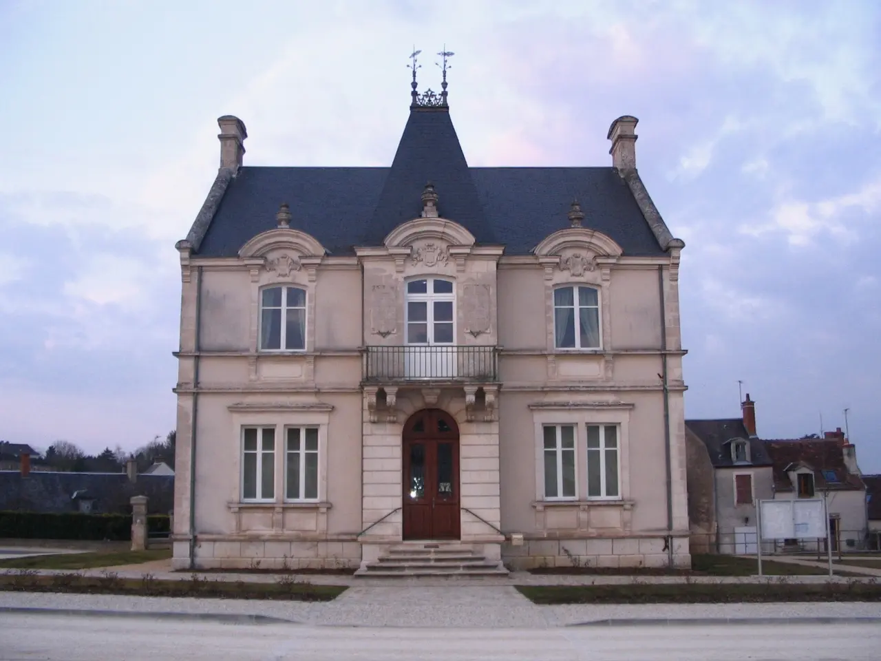 Reuilly, Indre - Town hall