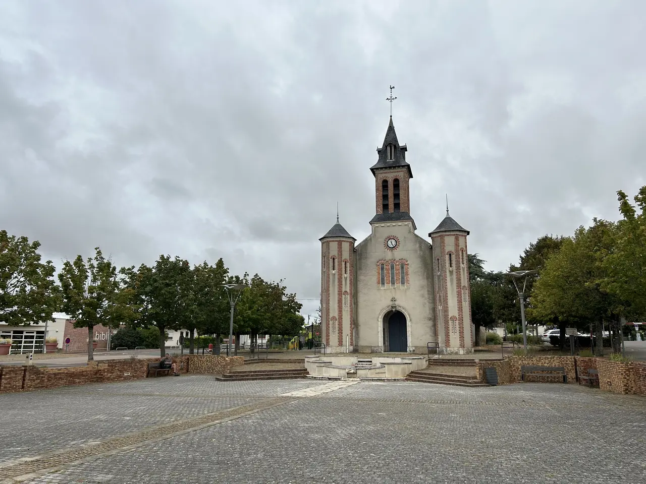 Saint-Germain-du-Puy - église
