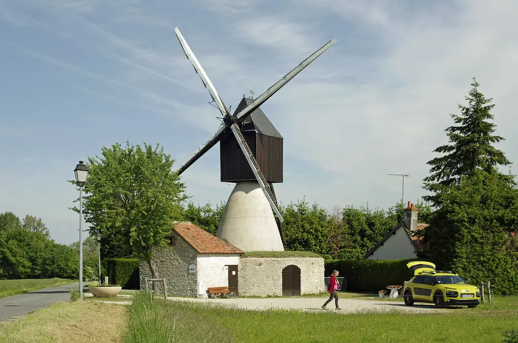 Saint-Laurent-Nouan (Loir-et-Cher)